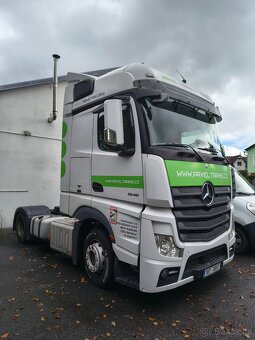 Actros - 3