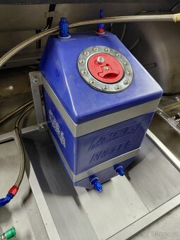 Závodní BMW E21 - 3