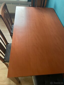 Jídelní stůl + 4 židle - 3