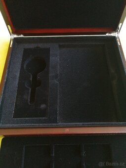 Dřevěná krabička na mince - 3