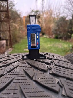 Zimní pneumatiky 275/50 R20 - 3