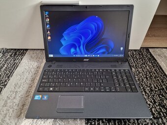 Acer Aspire 5733 na filmy internet kancelářské práce diagnos - 3