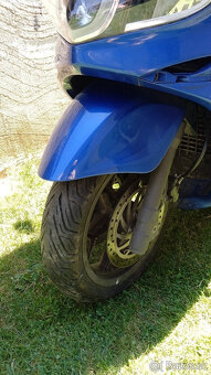 Piaggio X10, 350 - 3