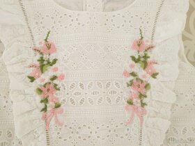 1x oblečená krajková bílá halenka Mayoral 110 / 116 vyšívaná - 3