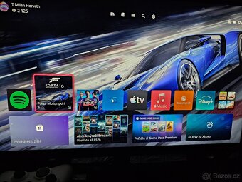 Xbox one , 9x hra, 3x ovladač - 3