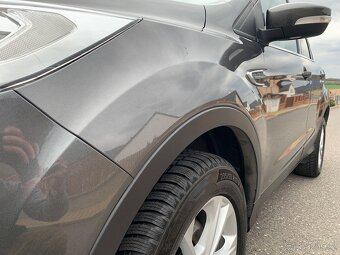 Ford Kuga 1.5 110kw Titanium (bez DPH 296.694,-) - 3