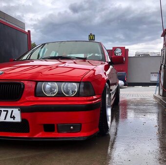 BMW e36 328i hellrot red - 3