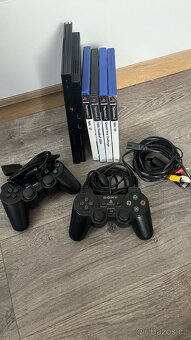 PS2 slim + hry, ovladace a kabely - 3