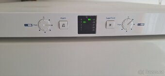 Lednička Liebherr - 3