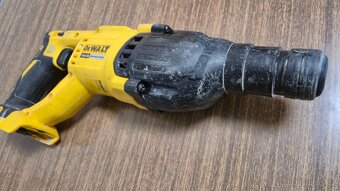 DeWALT DCH133 - 3