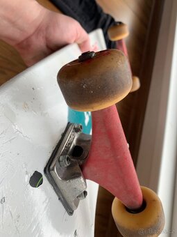 Skateboard - 3