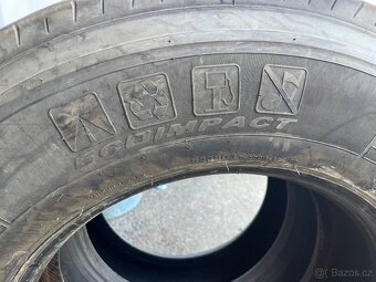 VODÍCÍ pneu PIRELLI 315/70R22.5 315 70 22.5 R22.5 - 3
