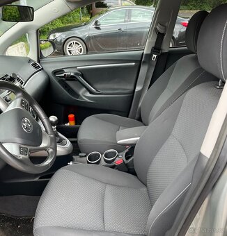 Toyota Verso 1.8 benzin r.v. 05/2013 - 3