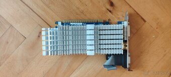 ASUS notebook, grafická karta - 3