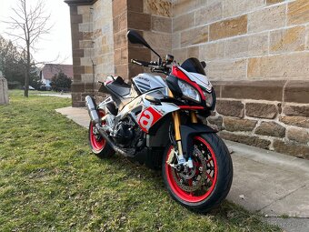 Aprilia Tuono V4 1100 Factory - 3