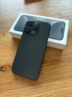 iPhone 15 Pro Max 512GB - 3
