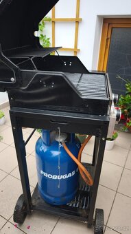 plynový gril Char-Broil - 3