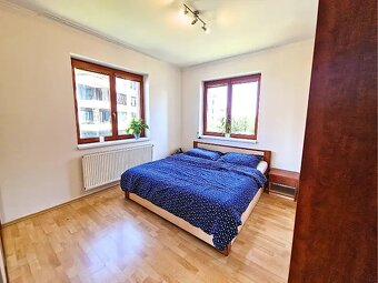 Pronájem bytu 3+kk 85 m² Akademická, Praha - Malešice - 3