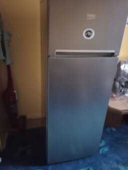 Chladnička BEKO RDSA 240K30XPN. - 3