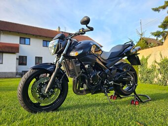 Suzuki GSR 600 (2009) s ABS 35kw/A2 - 3