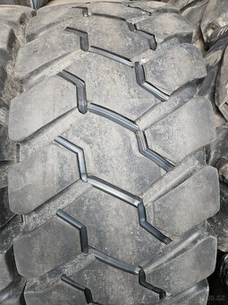Traktorove pneu 18,4R26, 480/80R26 - 3