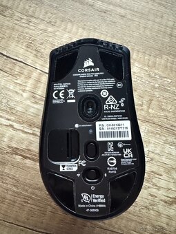 Herní bezdrátová myš Corsair Sabre RGB Wireless - 3