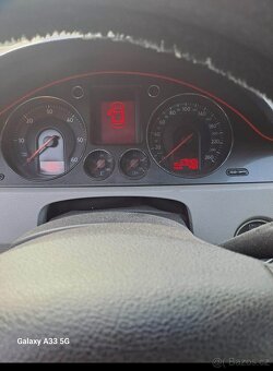 VW Passat B6 2.0 TDI 103kW — na náhradní díly, jen jako cele - 3