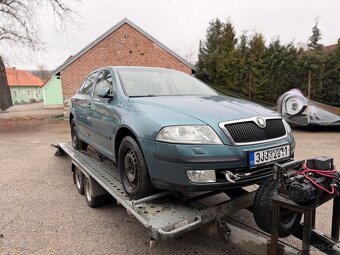 Škoda Octavia 2 díly - 3