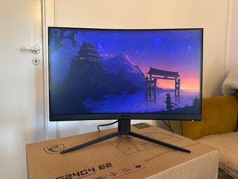 Herní monitor MSI Optix G24C4 E2 - 3