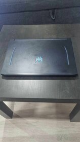 Acer Predator Helios 300 Abyssal Black kovový - 3