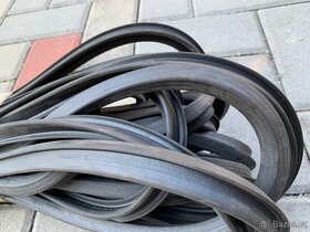 Volha Gaz 21, těsnící guma dveří - 3