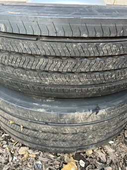 315/70R22.5 - 3