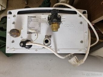 Plynový kotel Junkers Hydrocompact WTD 12 AME 23 - 3