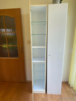 Koupelnová sestava, světla a věšák na ručníky - 3