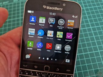 Blackberry classic - 3