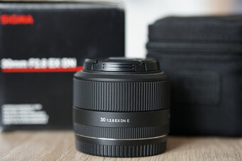 SIGMA 30mm F2.8 EX DN (Sony E) - 3