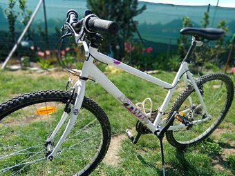 Prodám dívčí / dámské kolo RockRider 300 - 3