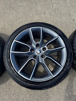Kola Škoda Octavia 225/40 R18 - 3