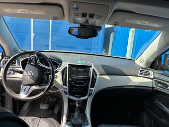 Cadillac SRX - 3