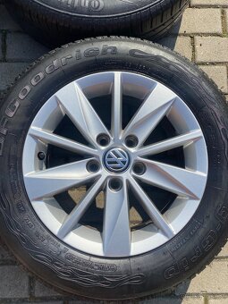 Originální sada disků VW s letním pneu 196/65 R15 - 3
