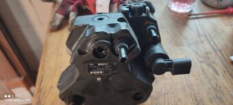 BMW VYSOKOTLAKÉ ČERPADLO 3.0D 160KW PLATÍ DO SMAZÁNÍ - 3