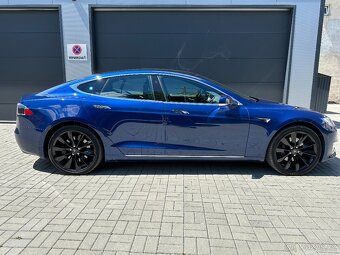 Tesla Model S 75 386 kW - 3