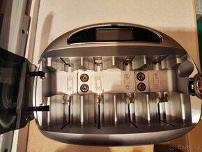 Univerzální nabíječka Energizer - 3