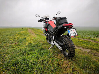 Aprilia Tuareg 660 - 3