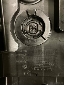 VW T5 2,5 TDI Kryt 070103469B,EGR ventil 070131512F - 3