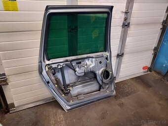 levé zadní dveře Sharan 2004 - 3