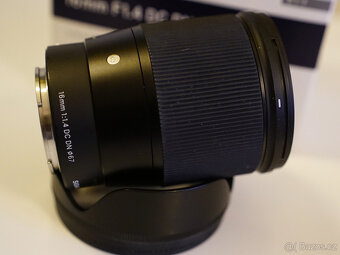 Sigma 16 mm f/1,4 DC DN Contemporary E mount - 3