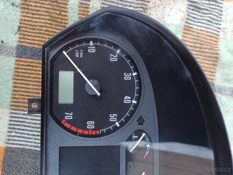 Prodám budíky z Fabia 1 - 3