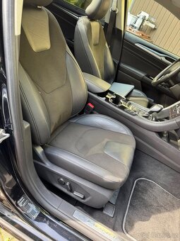 Sedačky Ford Mondeo MK5 - 3