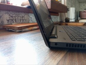 Prodám notebook HP 250 G6 - 3